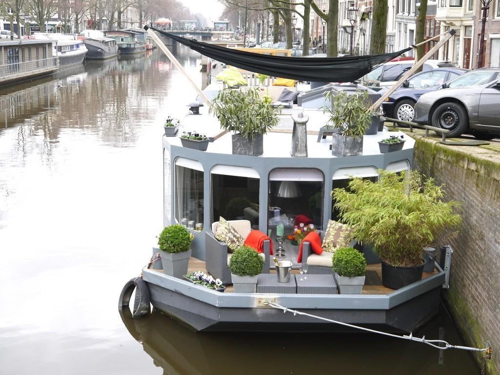 Houseboat Prinsheerlijk Hotel Amsterdam Room photo